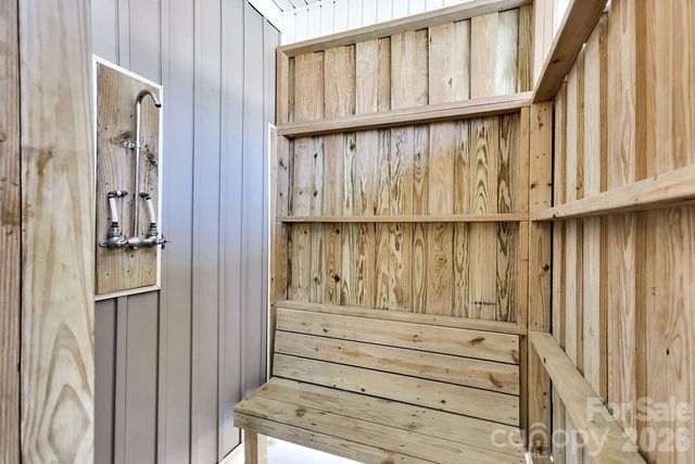 118 W Dolphin Drive, Oak Island, NC 28465