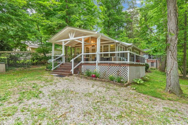 11033 Dogwood Lane, Cloverdale, IN 46120