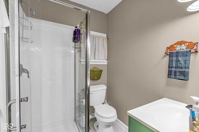 11033 Dogwood Lane, Cloverdale, IN 46120