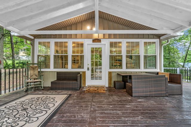 11033 Dogwood Lane, Cloverdale, IN 46120