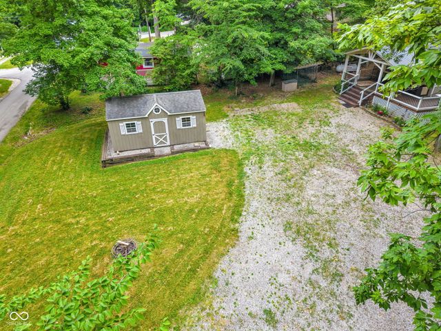 11033 Dogwood Lane, Cloverdale, IN 46120