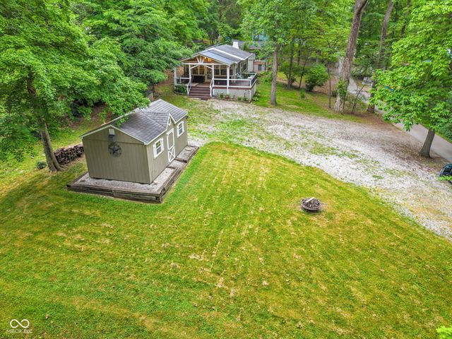 11033 Dogwood Lane, Cloverdale, IN 46120