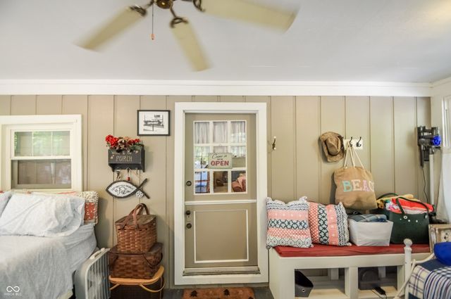 11033 Dogwood Lane, Cloverdale, IN 46120