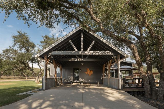 220 Fawn Meadow DR, Dripping Springs, TX 78620