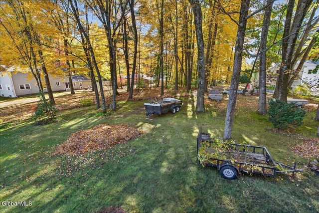 32 Tamarack Lane, Clifton Park, NY 12065