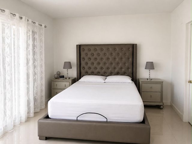 11 SW 52nd Avenue Apt 7b, Miami, FL 33134