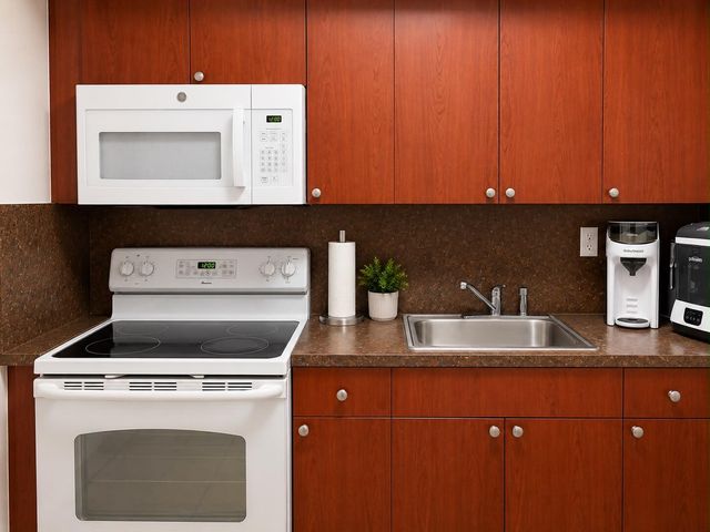 11 SW 52nd Avenue Apt 7b, Miami, FL 33134