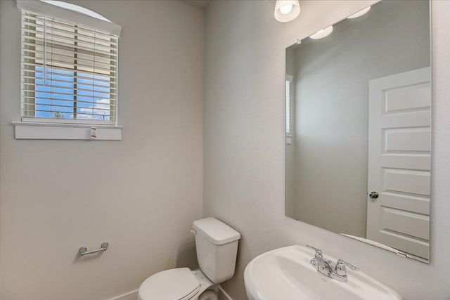 2417 Caddo Canoe DR, Leander, TX 78641