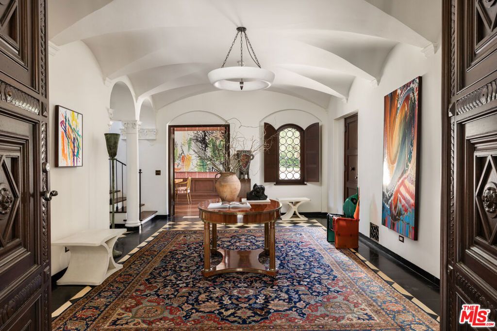 402 S Las Palmas Avenue, Los Angeles, CA 90020 — photo 3