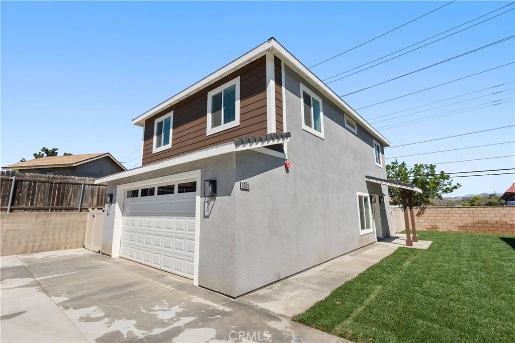 Image 2 of property listing at 6009 Florence Street, Riverside, CA 92504