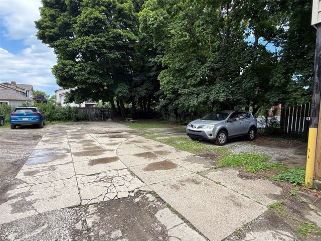 226 W 8TH Street, Erie, PA 16502