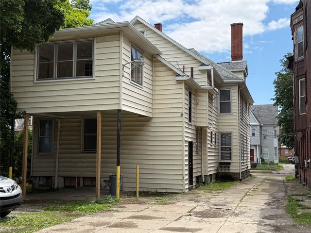 226 W 8TH Street, Erie, PA 16502