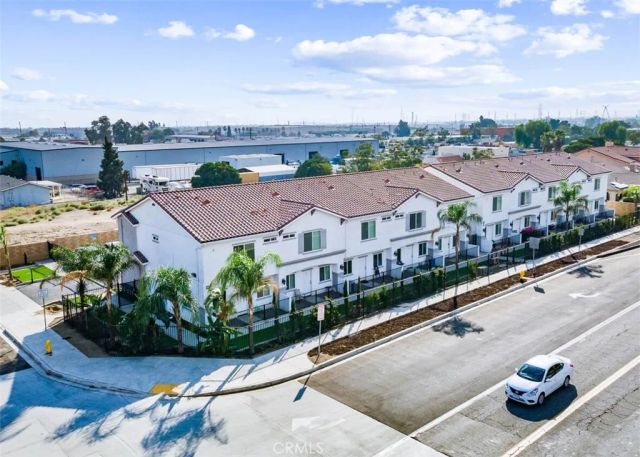 13665 Arrow Boulevard 8, Fontana, CA 92335