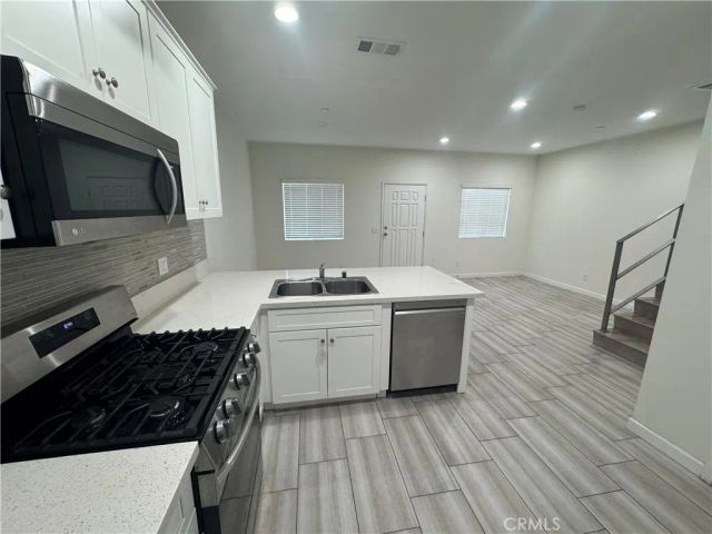 13665 Arrow Boulevard 8, Fontana, CA 92335