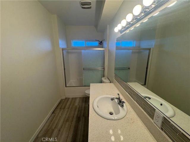 13665 Arrow Boulevard 8, Fontana, CA 92335