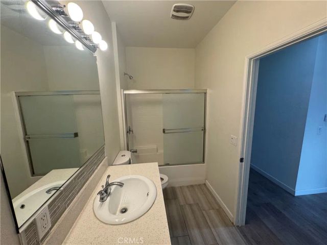 13665 Arrow Boulevard 8, Fontana, CA 92335