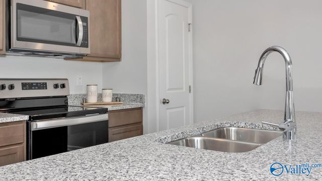 118 Jonboy Avenue, New Hope, AL 35760