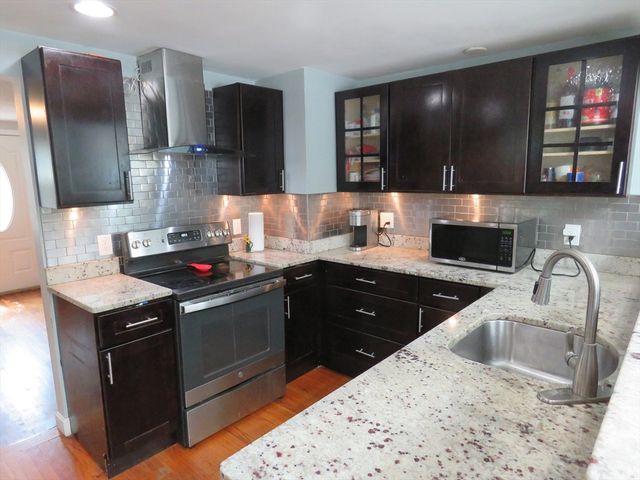 152 Drew Ave, Brockton, MA 02302