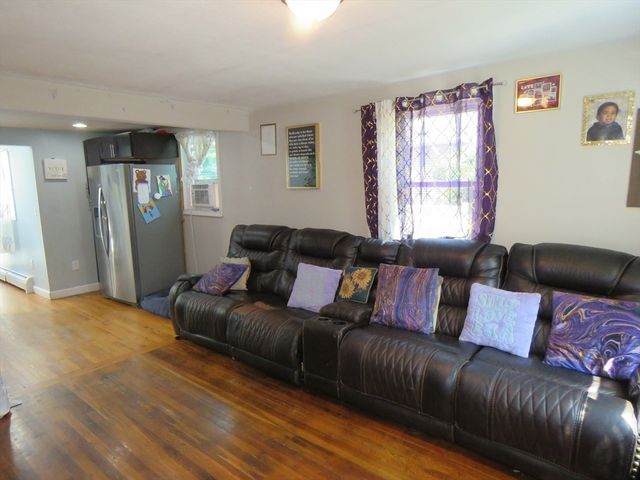 152 Drew Ave, Brockton, MA 02302