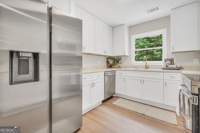 14908 Brown Bridge Road, Covington, GA 30016