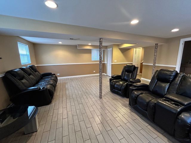 11825 S Bishop Street, Chicago, IL 60643