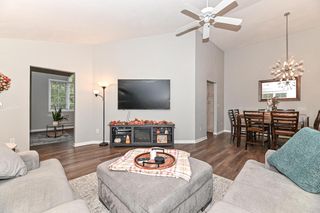 8957 Woodbridge DRIVE #8957, Greendale, WI 53129