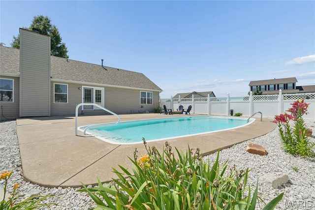 22 Moonlight Court, Wentzville, MO 63385
