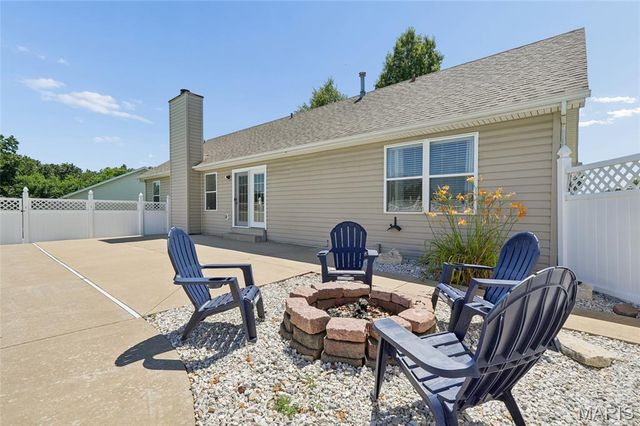 22 Moonlight Court, Wentzville, MO 63385