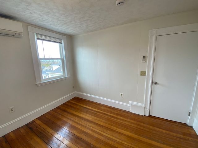 14 Magnolia Square 3, Boston, MA 02125