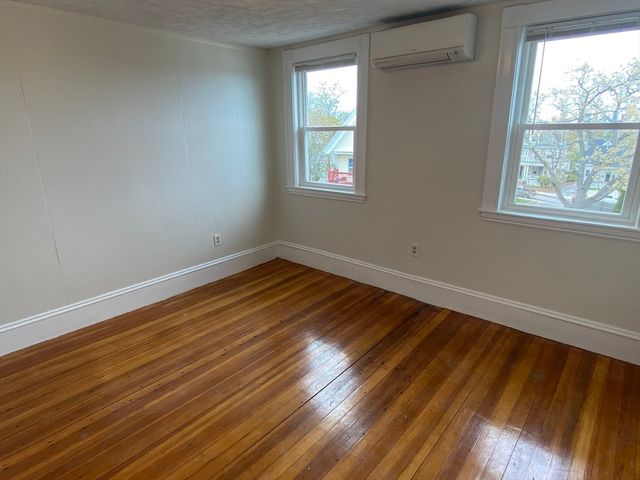 14 Magnolia Square 3, Boston, MA 02125