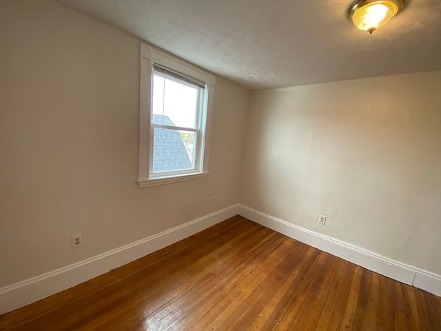 14 Magnolia Square 3, Boston, MA 02125