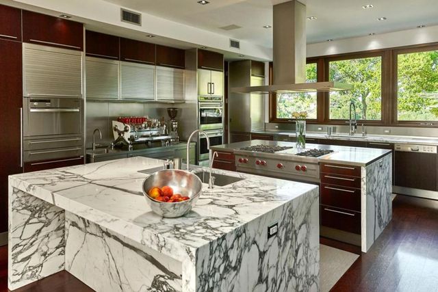 24301 Elise Court, Los Altos Hills, CA 94024