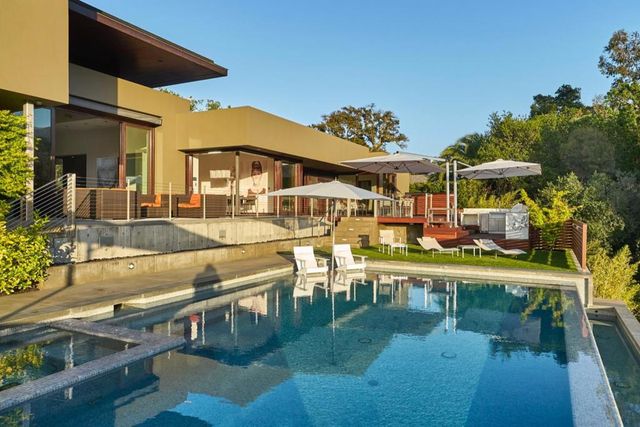 24301 Elise Court, Los Altos Hills, CA 94024