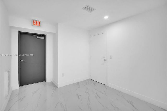 700 Ne 24th St 4507, Miami, FL 33137