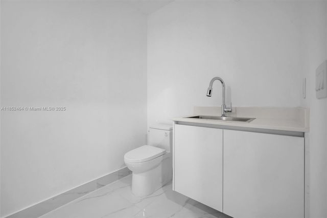 700 Ne 24th St 4507, Miami, FL 33137