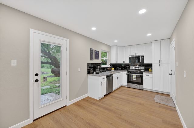 313 Western Avenue, Saginaw, TX 76179