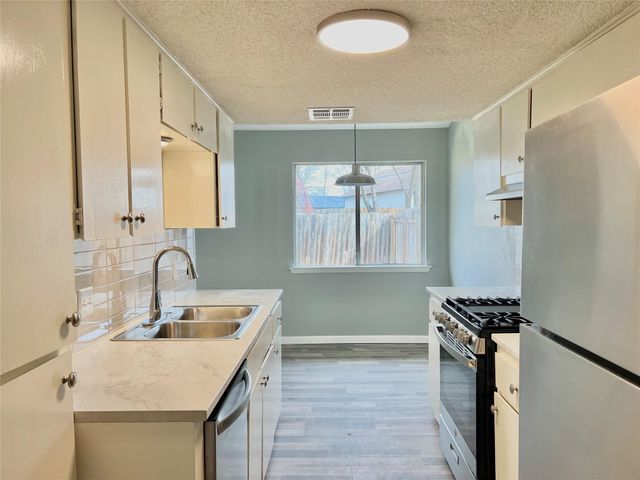 10707 Daryl CV, Austin, TX 78758
