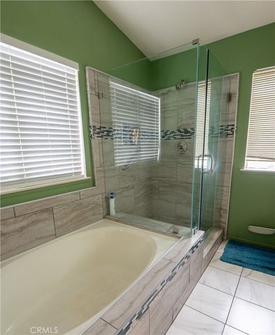 2760 W Windhaven, Rialto, CA 92377