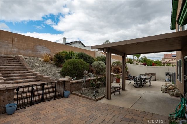2760 W Windhaven, Rialto, CA 92377