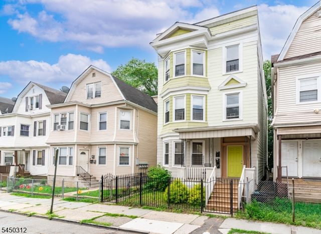 19 Grace St, Irvington Twp., NJ 07111