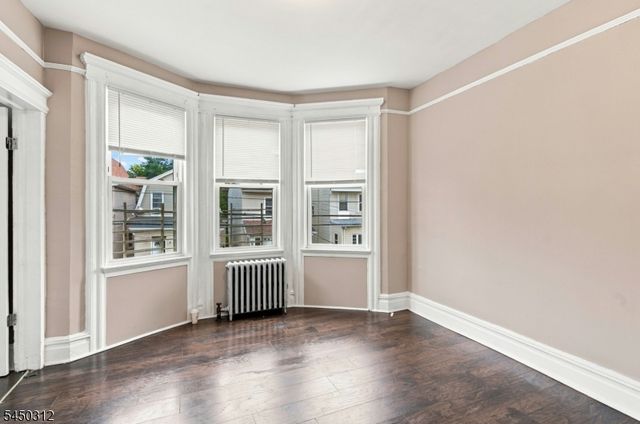 19 Grace St, Irvington Twp., NJ 07111