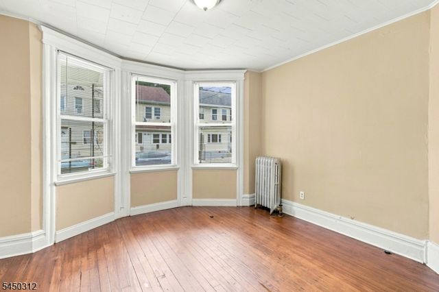 19 Grace St, Irvington Twp., NJ 07111