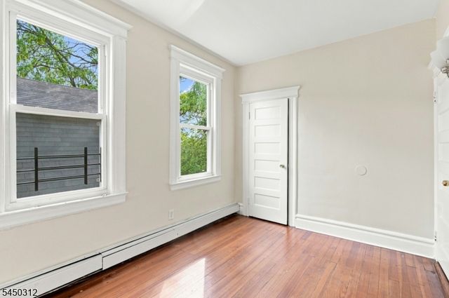 19 Grace St, Irvington Twp., NJ 07111