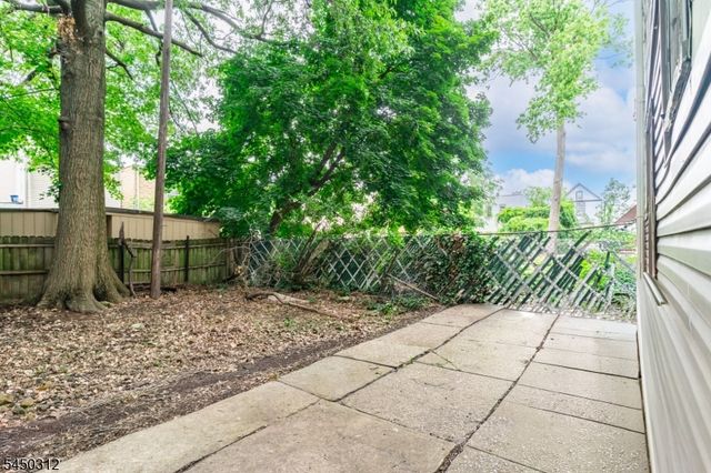19 Grace St, Irvington Twp., NJ 07111