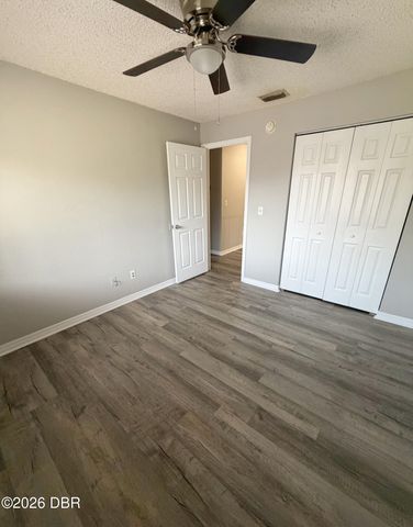 2028 Oak Meadow Circle, South Daytona, FL 32119