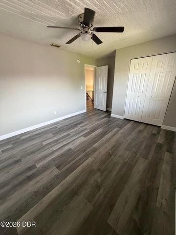 2028 Oak Meadow Circle, South Daytona, FL 32119