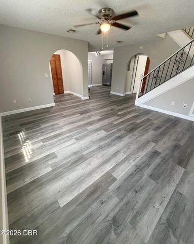 2028 Oak Meadow Circle, South Daytona, FL 32119
