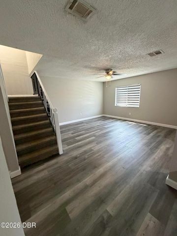 2028 Oak Meadow Circle, South Daytona, FL 32119