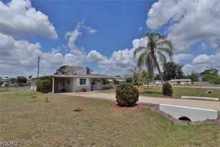11 California RD, Lehigh Acres, FL 33936