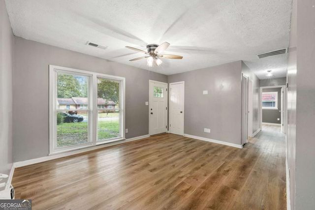 128 Alexander Court, Riverdale, GA 30274